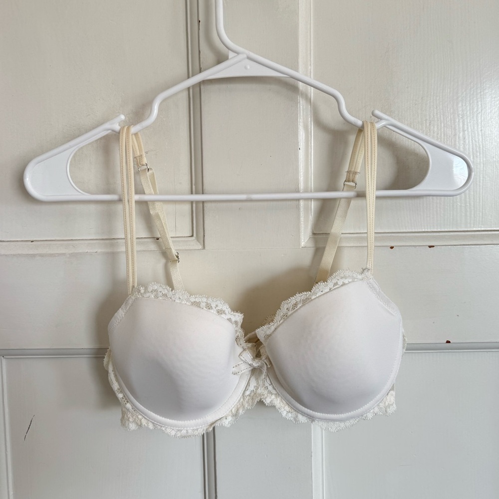 Chantelle white Rive‎ Gauche t-shirt bra size 36B